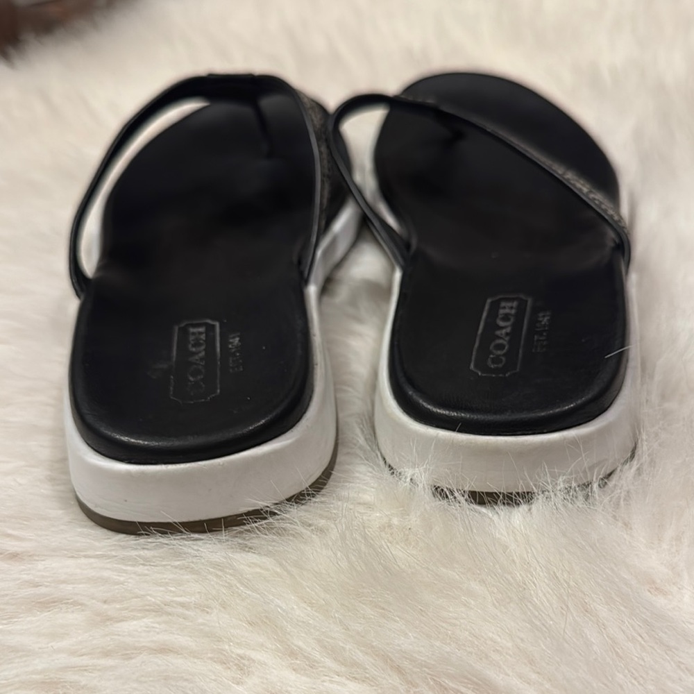 Coach Black and Gray Sandals Size 9 1/2 pre-owned. - Picture 4 of 7